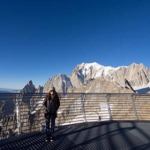 Meet your Posher, Kara